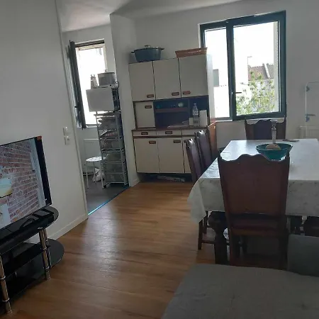 Entier Chez Maceline Sartrouville